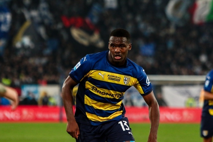 海文已经脱 海文已经脱