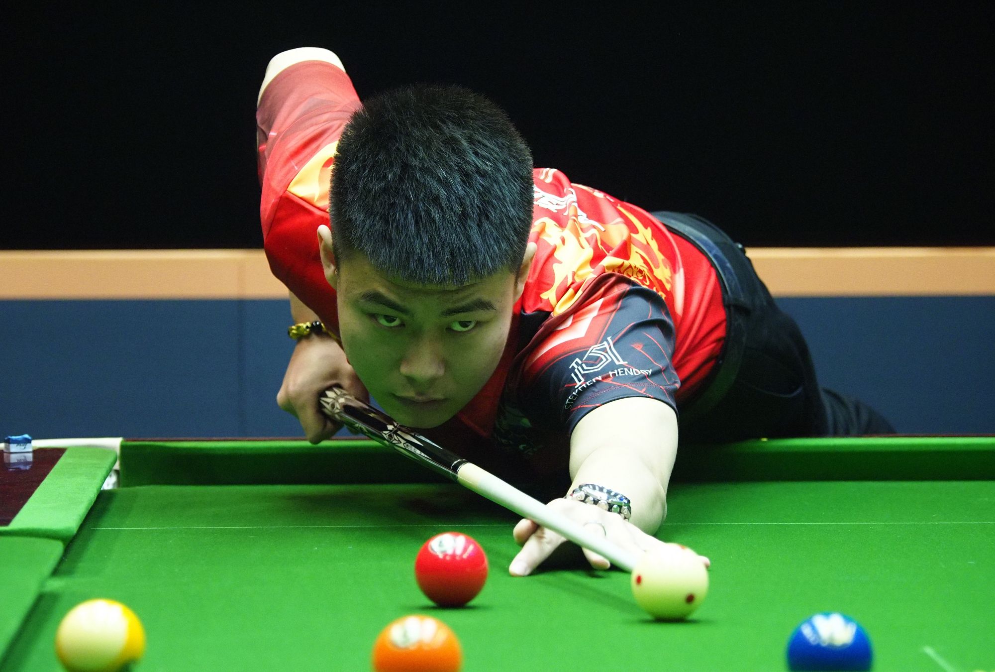 舞台上的明 舞台上的明