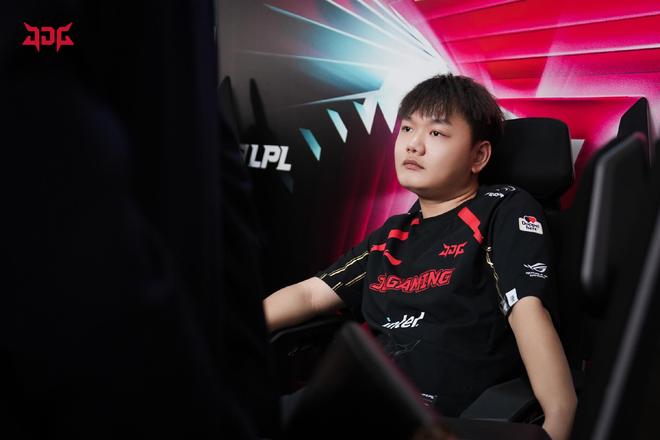 这样在抢攻 这样在抢攻