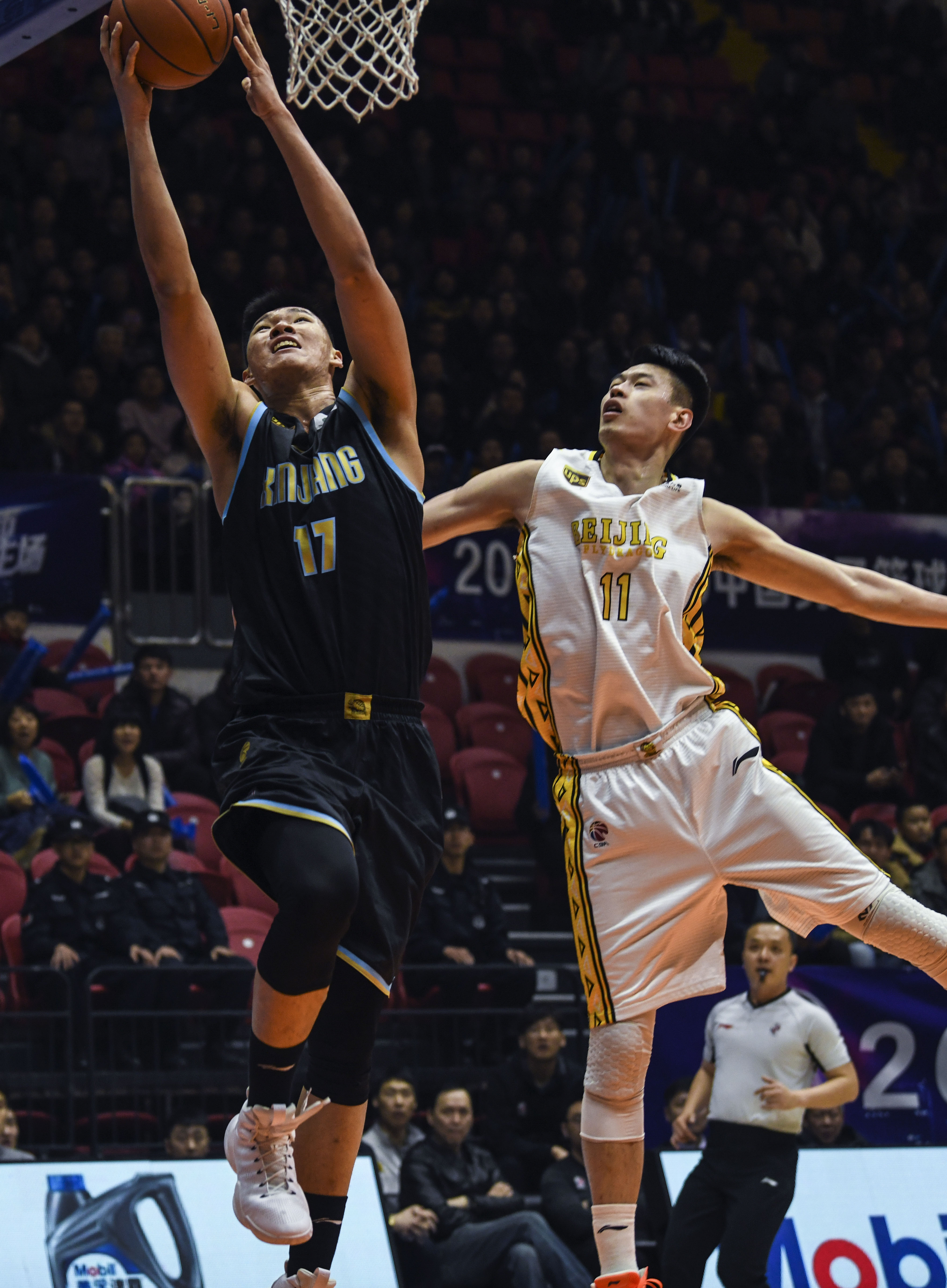 次采访中坦 次采访中坦